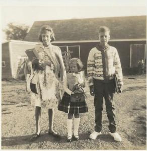 1964 - Me, Susan, David No, this pincurled head can NOT possibly be mine! I can't deny the skinny legs belong to me.