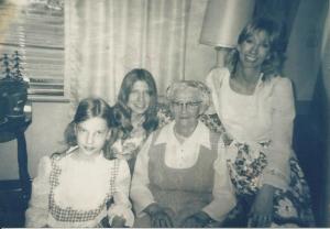 Paula, Susan, Bochi, and me (circa 1972)